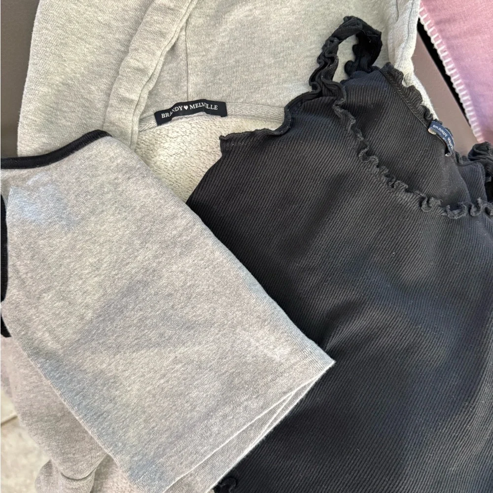 Brandy Melville Zip Up Hoodie Light Heather Gray Sweatshirt + 2 Tank Tops Casual
